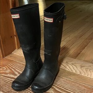 Hunter Classic Black Rain Boots